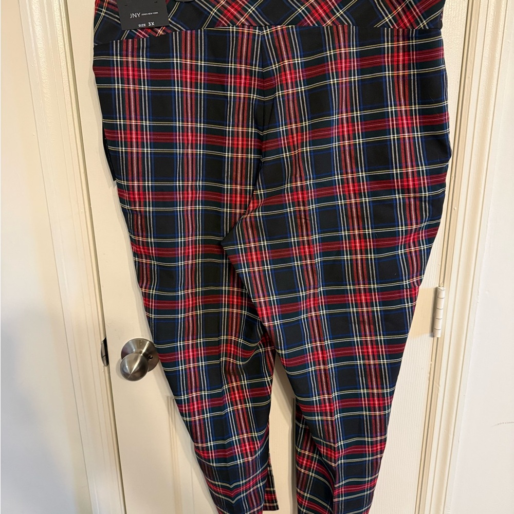 Jones New York Multicolor‎ Plaid Pants - Picture 2 of 3